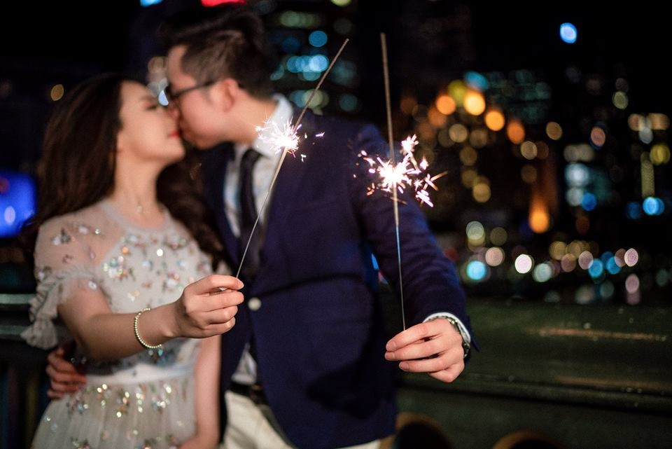 Chuyện tình đôi bạn hàng xóm đi nửa vòng trái đất mới gặp nhau - 2 Chuyện tình đôi bạn hàng xóm đi nửa vòng trái đất mới gặp nhau - 2
