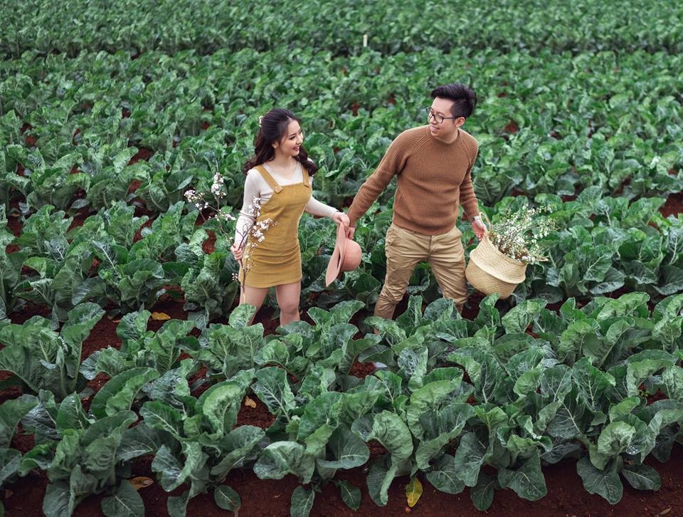 Chuyện tình đôi bạn hàng xóm đi nửa vòng trái đất mới gặp nhau - 7 Còn Trà thì tin rằng, Lâm là người đàn ông tốt bụng, suy nghĩ tích cực, luôn che chở cho cô.