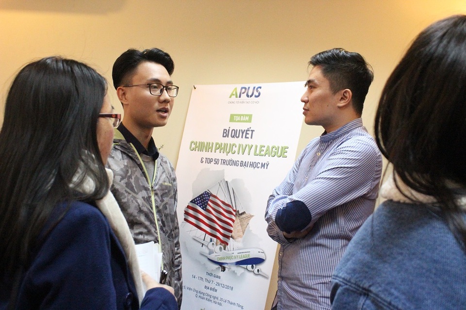 Thạc sĩ giáo dục ĐH Harvard: “Điểm số nhiều khi lại gây ra … góc chết” - 2 Thạc sĩ Trần Đắc Minh Trung chia sẻ nhiều lời khuyên hữu ích cho ứng viên nhằm chinh phục ĐH top của Mỹ.