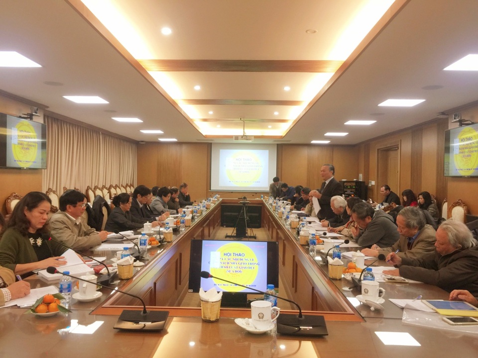 Đề xuất có chứng chỉ hành nghề cho nhà giáo Việt Nam - Ảnh 1.