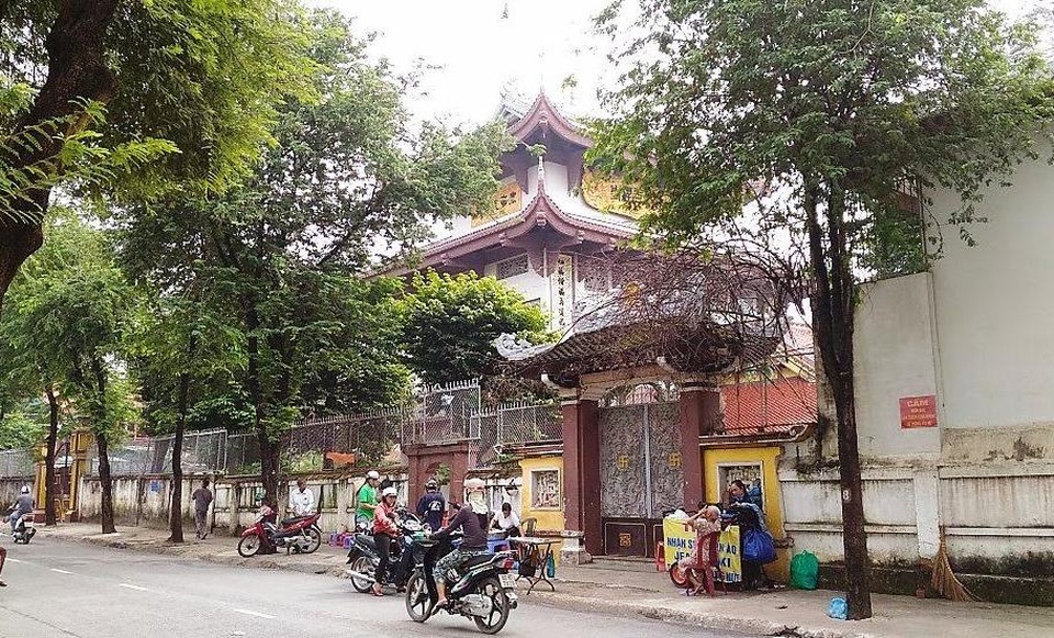 Trộm đột nhập chùa Một Cột TPHCM, đục phá tượng Phật lấy vàng? - 1 Chùa Một Cột, TPHCM, nơi vừa xảy ra vụ mất trộm tài sản lớn.