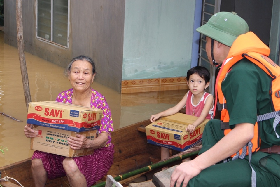 Công tác cứu trợ, hỗ trợ người dân đang được thực hiện khẩn trương nhằm giúp người dân vượt qua khó khăn, sớm ổn định cuộc sống