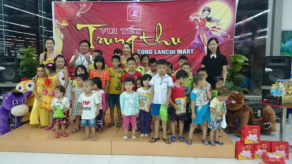 Tỏa sáng thương hiệu bằng hoạt động đồng hành cùng cộng đồng - 4 Tỏa sáng thương hiệu bằng hoạt động đồng hành cùng cộng đồng - 4