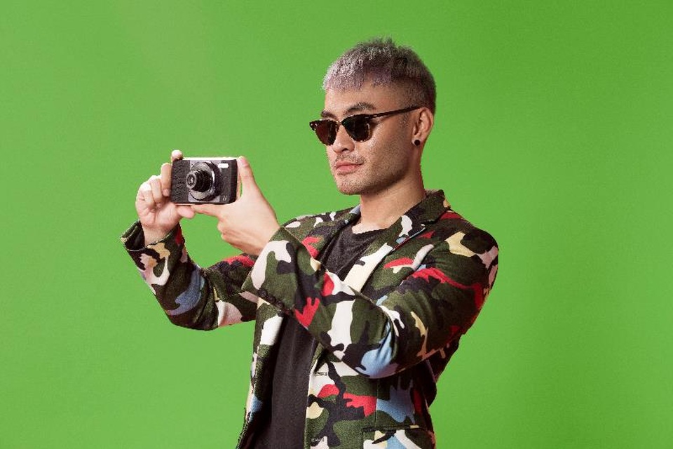 Moto Mod Hasselblasd True Zoom giúp biến Moto Z thành máy ảnh chuyên nghiệp mang thương hiệu Hasselblad.