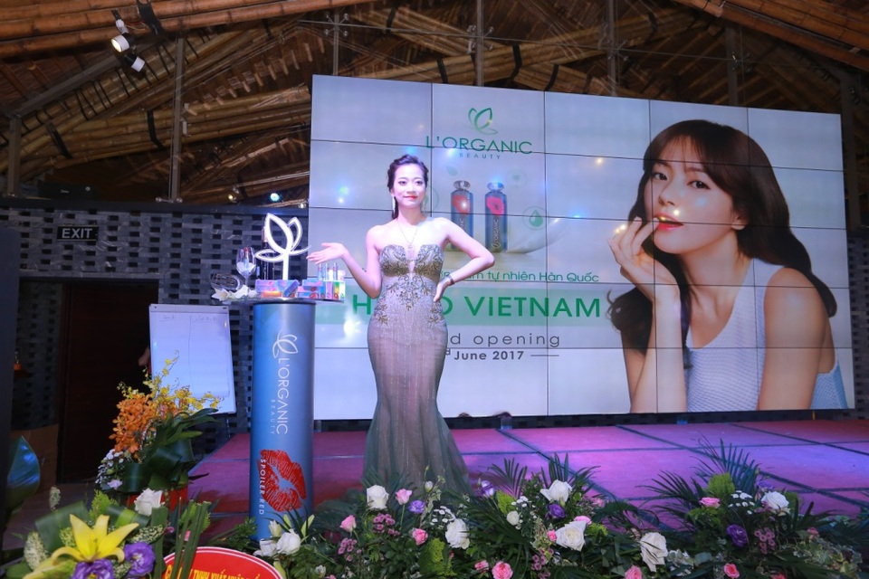 Cú chuyển mình, vươn lên ngoạn mục của thương hiệu mỹ phẩm Việt - 4 Ra mắt L’organic tại Flamingo Đại Lải