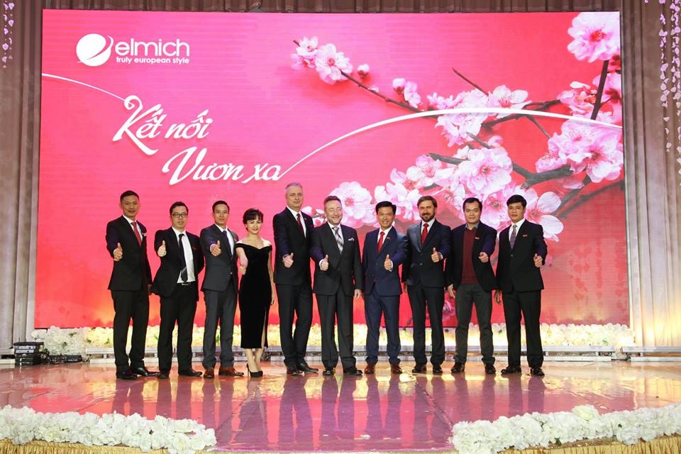 Đại sứ Cộng hòa Séc, ngài Vítězslav Grepl và ngài David Jarkulisch Phó đại sứ, Tham tán thương mại Cộng hòa Séc tại Việt Nam với lãnh đạo Elmich