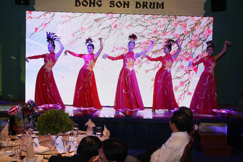 Ra mắt chương trình “Tôn vinh nữ hoàng thương hiệu Việt Nam 2018” - 5 Ra mắt chương trình “Tôn vinh nữ hoàng thương hiệu Việt Nam 2018” - 5