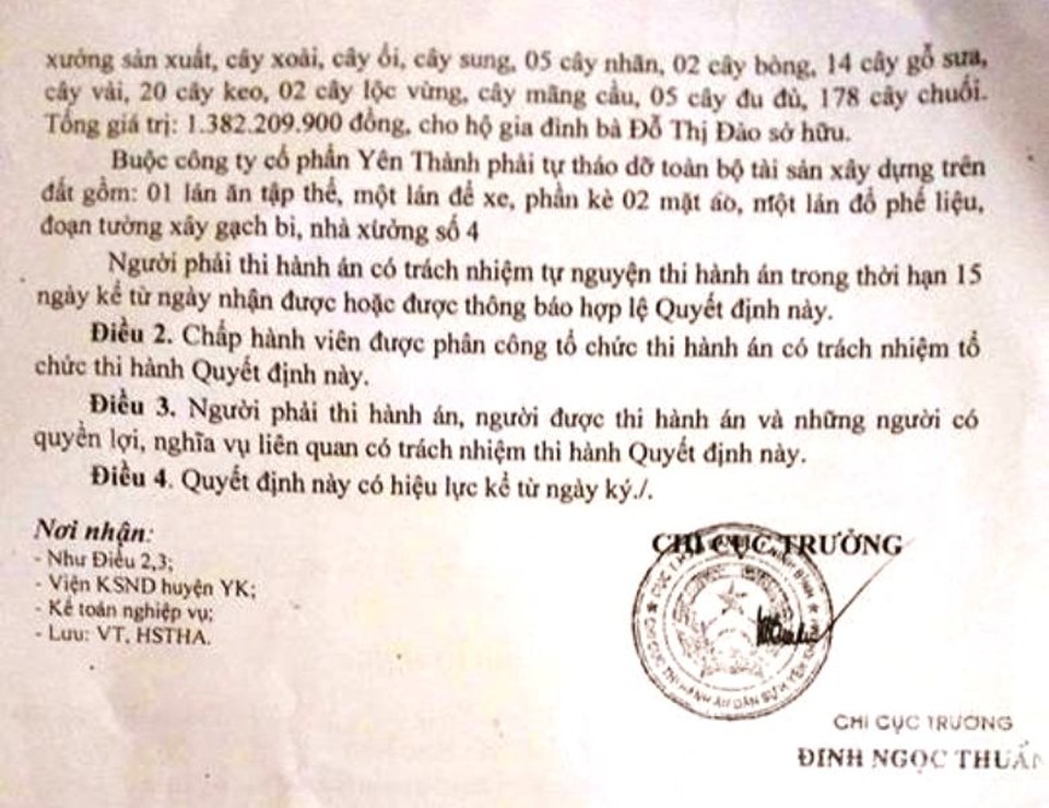 Ninh Bình: Chi cục THADS “ngâm” hồ sơ một năm không thi hành! - 2 Quyết định thi hành án của Chi cục THADS Yên Khánh ban hành hơn 1 năm qua nhưng đến nay vẫn chưa thực hiện thi hành án