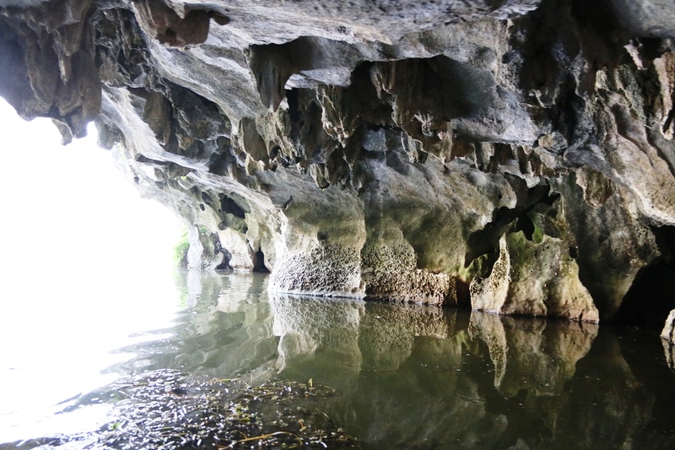 Cảnh sắc hoang sơ tuyệt đẹp ở đầm Vân Long - 17