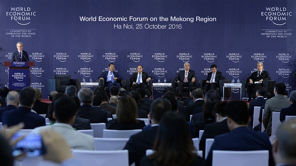 Thủ tướng nêu 4 đề xuất phát triển khu vực Mekong - 2 Đây là lần đầu tiên Diễn đàn kinh tế thế giới tổ chức riêng một hội nghị về khu vực Mekong
