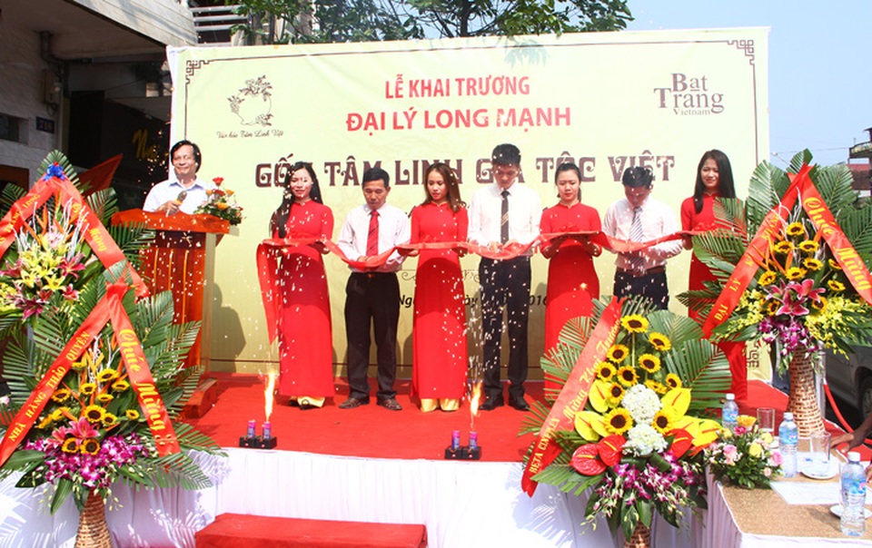 Đầu tư sinh lời từ mô hình kinh doanh gốm men rạn cao cấp - 5 Lễ khai trương hệ thống phân phối gốm tâm linh cao cấp Gia Tộc Việt tại Thái Nguyên.