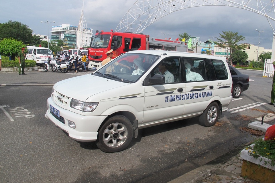 Lực lượng ứng phó sự cố bức xạ, hạt nhân đến hiện trường 