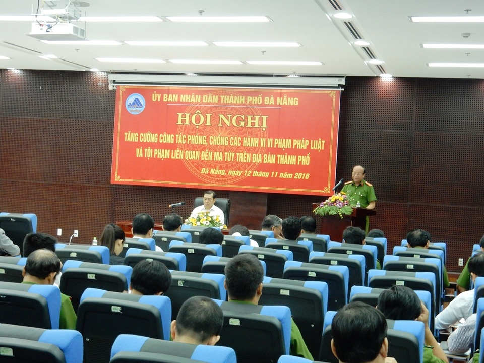 Toàn cảnh hội nghị