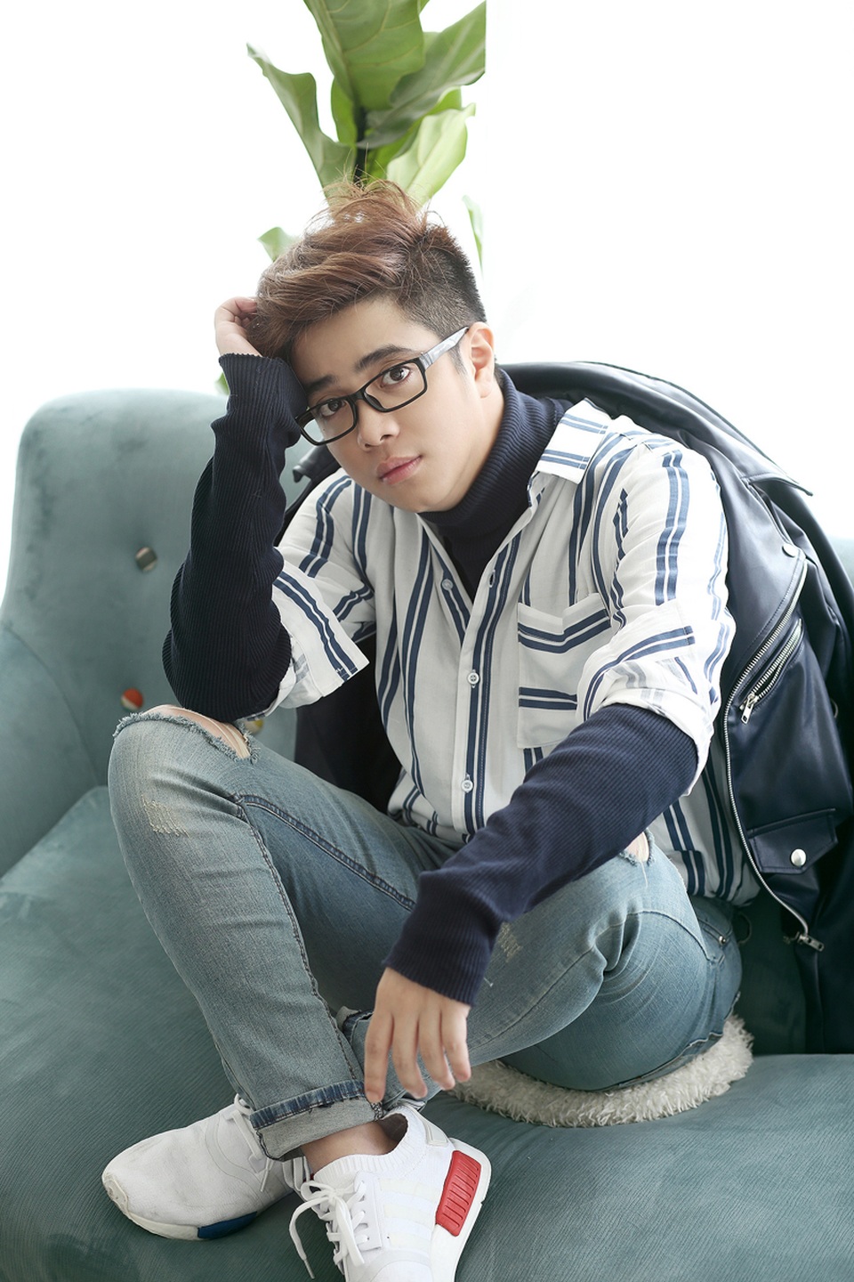 Bùi Anh Tuấn thay đổi ngoại hình “sáng trưng” trở lại showbiz - 1 Bùi Anh Tuấn thay đổi ngoại hình “sáng trưng” trở lại showbiz - 1