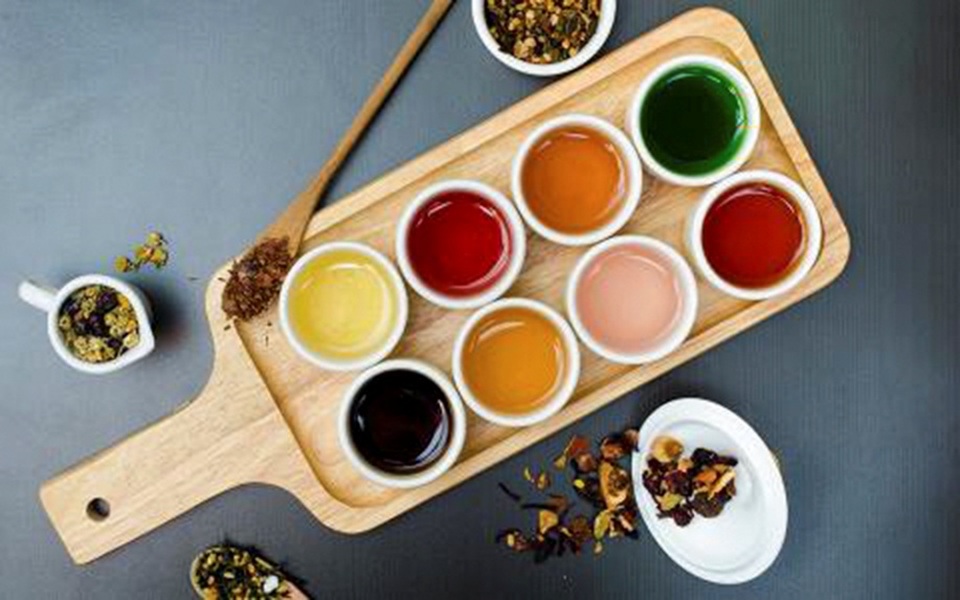 Khay trà 8 vị - con “át chủ bài” của quán mà bạn nhất định phải thử khi đến đây.