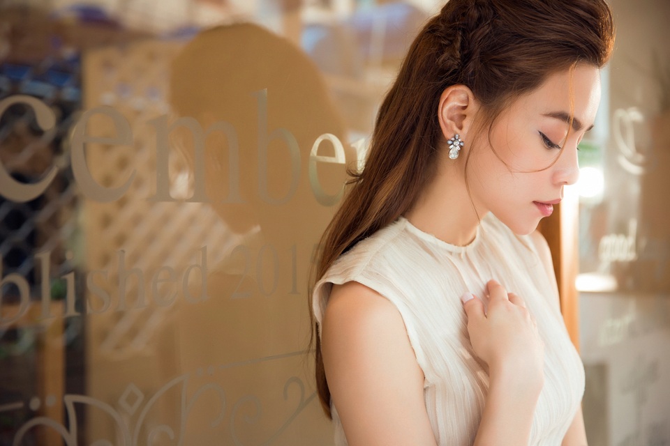 Hồ Ngọc Hà tung ảnh mới đầy kiêu sa quyến rũ - 7 Hồ Ngọc Hà tung ảnh mới đầy kiêu sa quyến rũ - 7