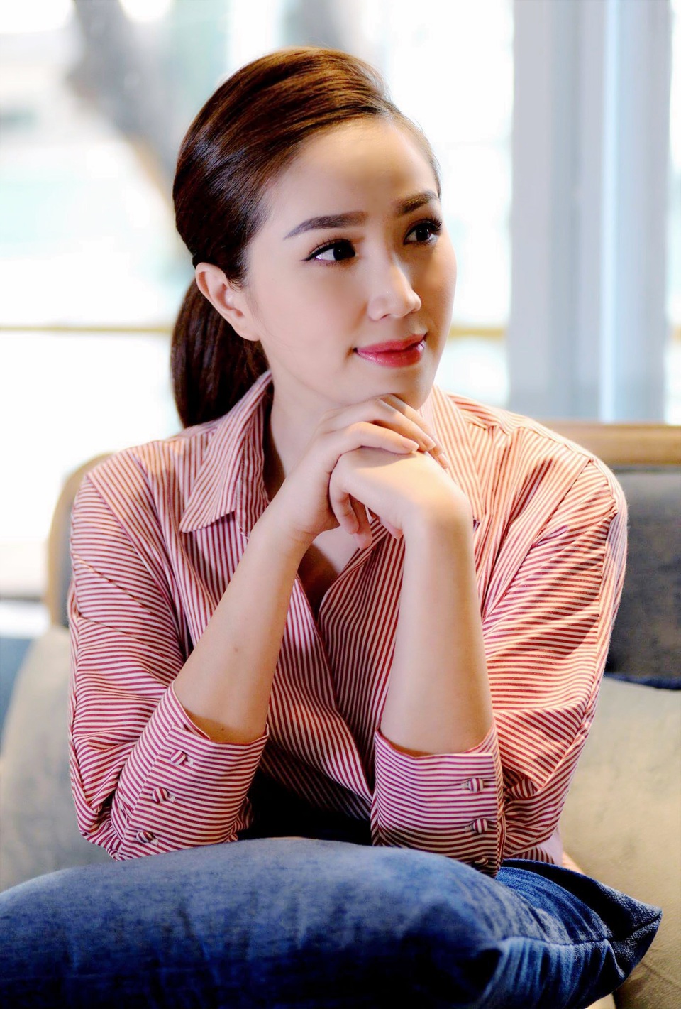 Ca sĩ Bảo Thy: "Muốn lấy chồng ở tuổi 30" - 4 Trong nhiều năm, dù phát triển sự nghiệp và thành đạt nhưng Bảo Thy vẫn luôn gắn bó cùng gia đình của mình.