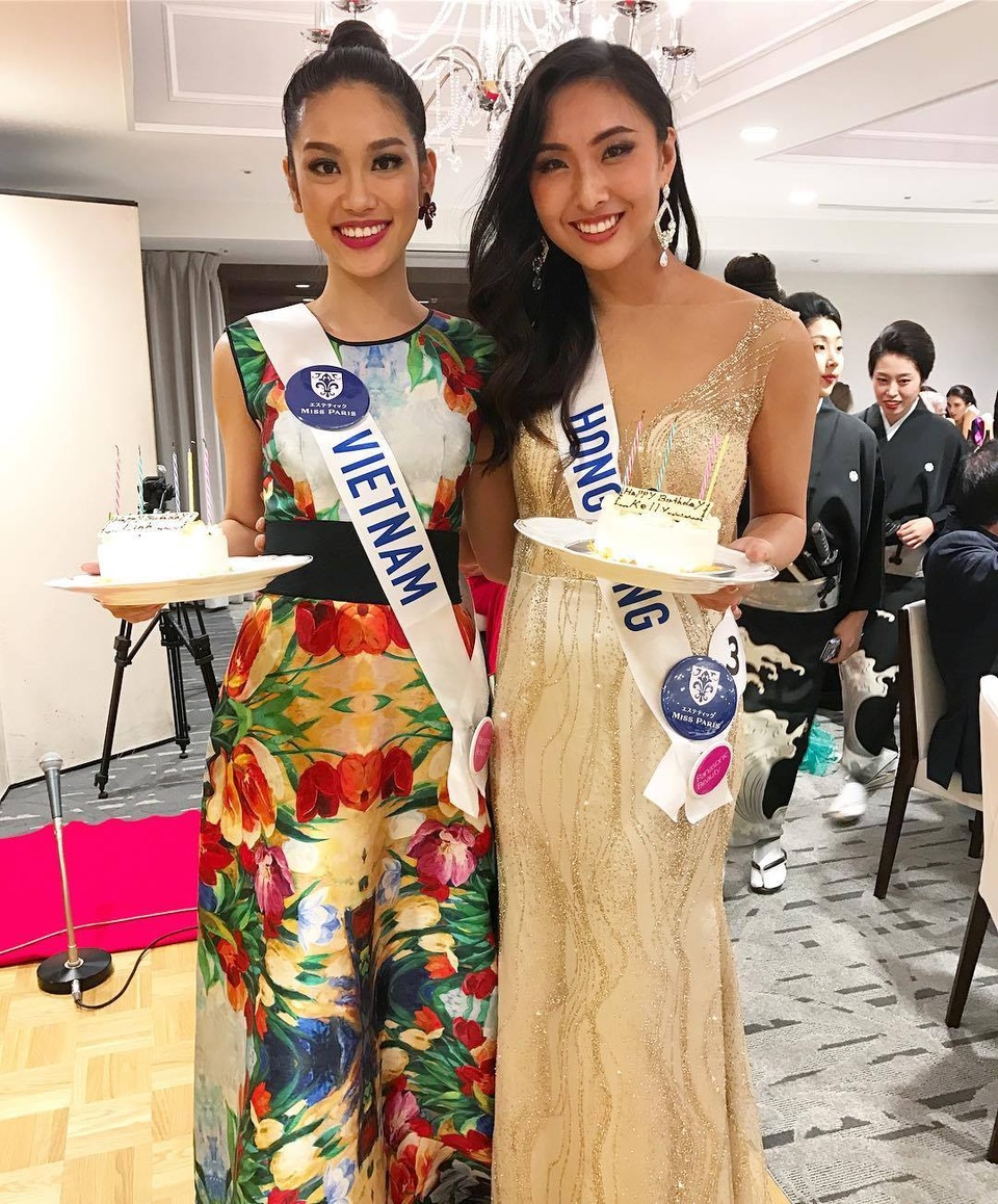 Theo như chia sẻ của Phương Linh, cô hoàn toàn bất ngờ và không thể tin được là mình sẽ có một sinh nhật đón tuổi 19 đặc biệt như thế.