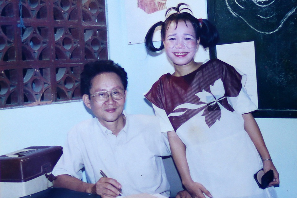 Ngắm loạt ảnh “một thời tuổi trẻ” của Việt Hương - 15 Ngắm loạt ảnh “một thời tuổi trẻ” của Việt Hương - 15