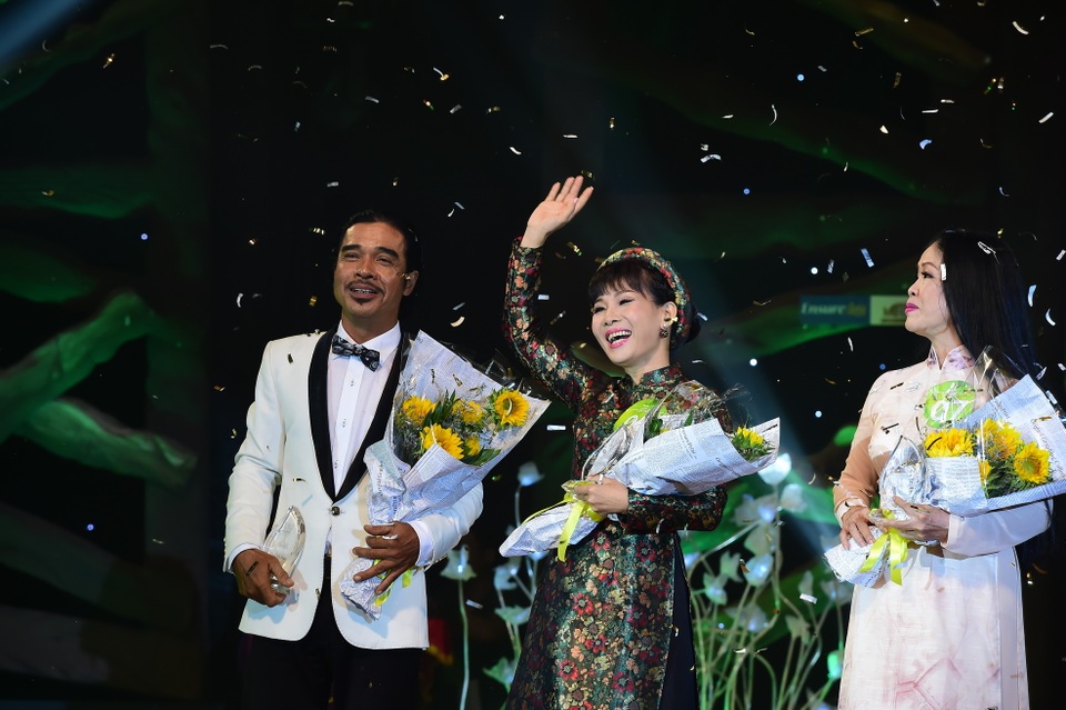 Quán quân năm nay nhận được giải thưởng là 200 triệu đồng tiền mặt, cùng những phần quà, dịch vụ ưu đãi từ đơn vị đồng hành.