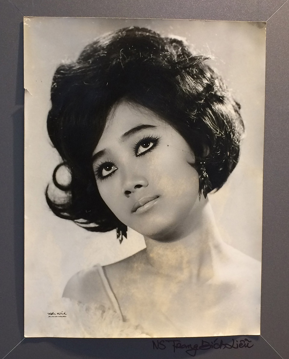 Nhìn lại chân dung những mỹ nhân Sài Gòn xưa - 14