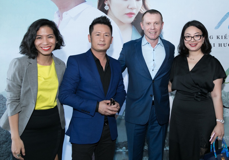 Văn Mai Hương bất ngờ vắng mặt trong họp báo cùng Bằng Kiều - 7 Văn Mai Hương bất ngờ vắng mặt trong họp báo cùng Bằng Kiều - 7