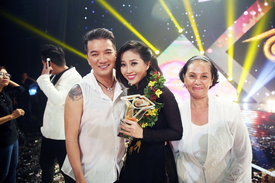 Liêu Hà Trinh là một trong những MC hoạt động chuyên nghiệp, chính vì vậy, việc tiếp tục tham gia cuộc thi MC hoàn toàn là một thử thách và áp lực rất lớn. Thế nhưng cô MC nhỏ nhắn, thông minh này đã vượt qua tất cả để giành được chiến thắng thuyết phục.