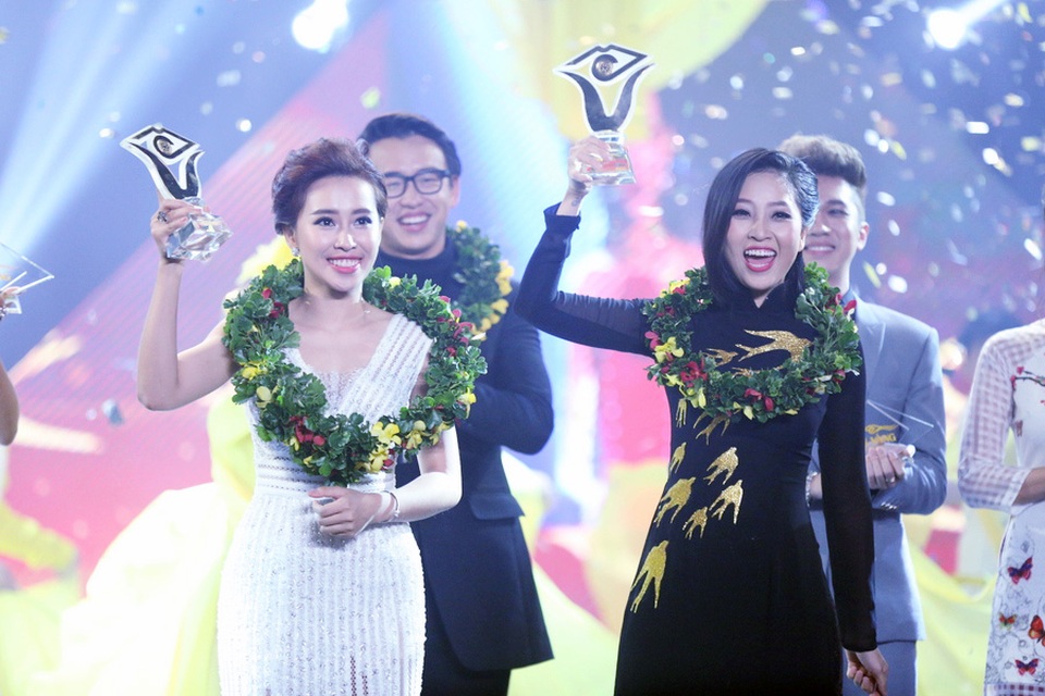 Với 2 phần thi xuất sắc, Liêu Hà Trinh giành được danh hiệu Én Vàng của bảng Én Toàn năng; Phụng Yến trở thành chủ nhân của giải Én Vàng bảng Tiềm Năng và phần thưởng cho 2 Én Vàng là giải thưởng 100 triệu đồng tiền mặt.