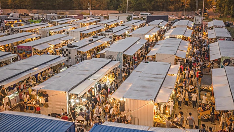 Hội chợ cực kì hoành tráng này kéo dài trong 3 ngày, bắt đầu từ hôm Black Friday, 25/11.