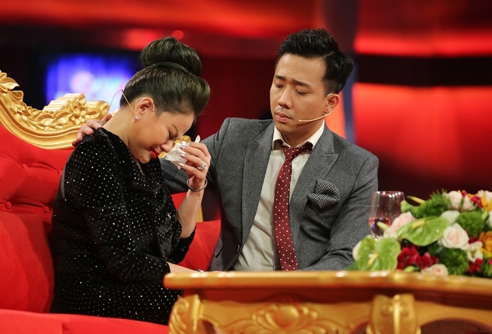Lê Giang kể chuyện bị Duy Phương bạo hành, ném từ cầu thang xuống - 2 Lê Giang kể chuyện bị Duy Phương bạo hành, ném từ cầu thang xuống - 2