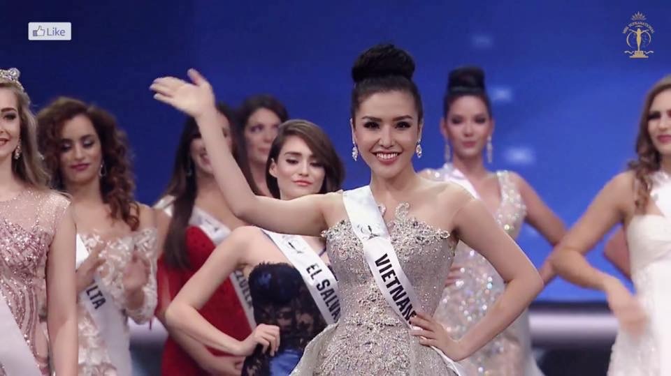 Khánh Phương vào top 25 Hoa hậu siêu quốc gia - Miss Supranational 2017 - 5 Ở các phần trình diễn tiếp theo, Khánh Phương vẫn giữ phong thái tự tin của mình.
