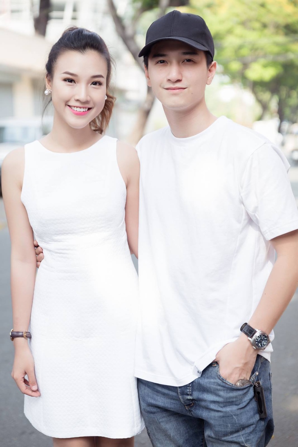 Cả 2 thường hay dành những cử chỉ ngọt ngào khi ở bên nhau.