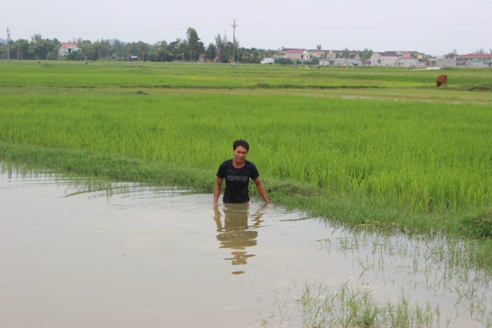 Hai học sinh đuối nước ngày khai giảng: Chiếc cặp mới chưa kịp đeo tới trường - 4