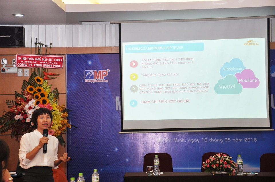 Ra mắt giải pháp quản lý tổng đài trên nền tảng điện toán đám mây MP Contact Center Cloud - 5 Bà Đoàn Thu Trang – Giám đốc Kinh doanh Công ty Minh Phúc chia sẻ về giải pháp MP Mobile Sip Trunk