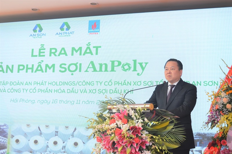 Ra mắt sản phẩm mới, nhà máy PV Tex sẽ được tái vận hành lại vào năm 2019 - 4 Ông Nguyễn Hoàng Anh – Chủ tịch Ủy ban Quản lý vốn Nhà nước chia sẻ tại sự kiện quan trọng của PVTex.