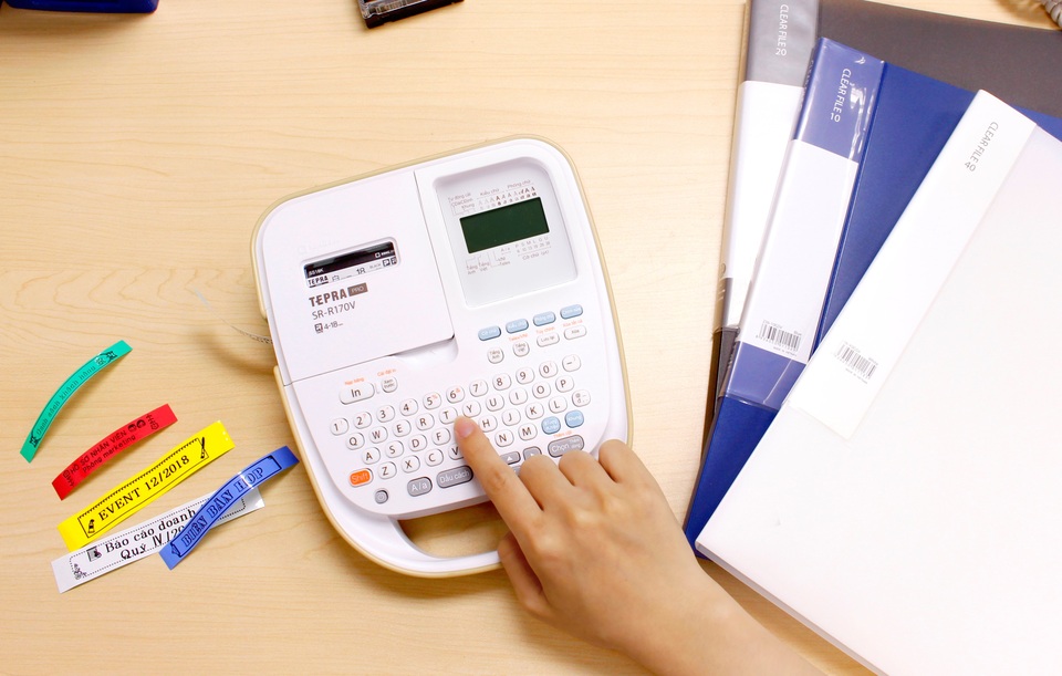 Máy in nhãn hiện đại với nhiều chức năng tiện ích