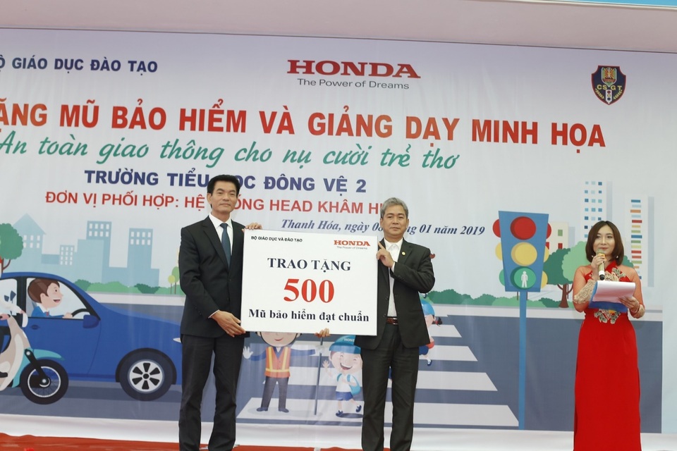 Giải bài toán giao thông trước trường học - Ảnh 6. Giải bài toán giao thông trước trường học - Ảnh 6.