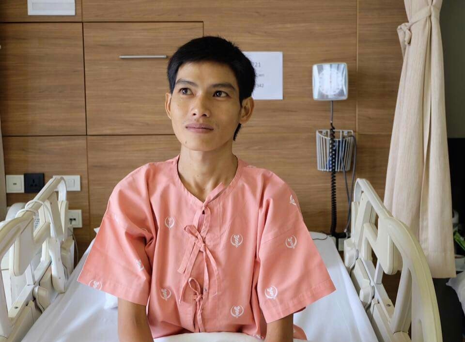 Sau khi được mổ tim ở Thái Lan, một nông dân Việt Nam đã có sức khỏe để về làm nông - 1 Sau khi được mổ tim ở Thái Lan, một nông dân Việt Nam đã có sức khỏe để về làm nông - 1