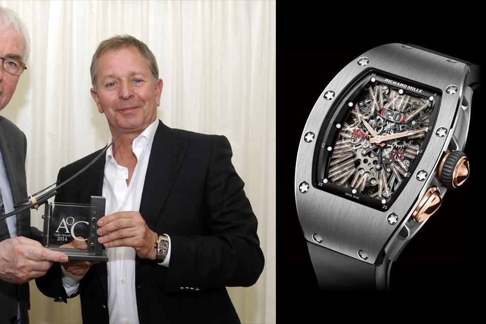 Richard Mille RM037 - khối “kim cương” nổi bật trên cổ tay - 2 Mẫu đồng hồ RM037 phiên bản đầy nam tính được đặc biệt chú ý khi Cựu tay đua cũng là nhà bình luận nổi tiếng giải Công thức 1 - Martin Brundle luôn đeo trên tay tại các sự kiện thảm đỏ quan trọng.