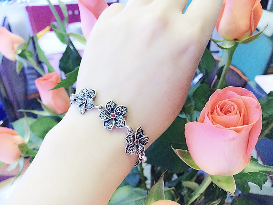 Ngày 20-10, các cô gái mong mốn được tặng gì? - 4