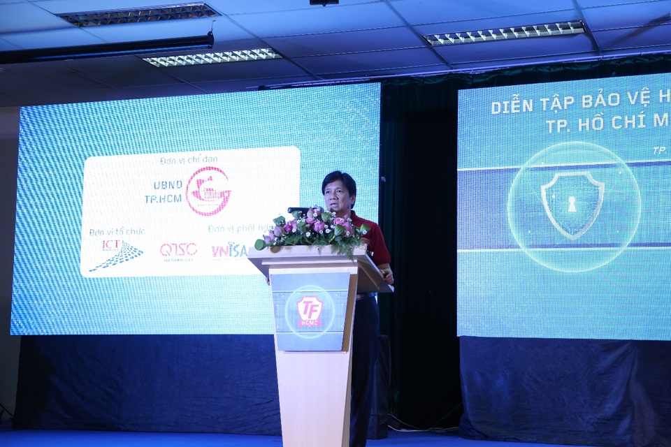 TP.HCM tăng cường năng lực phòng thủ trước tấn công mạng - 2 Ông Lê Thái Hỷ - Giám đốc Sở Thông tin và Truyền Thông TP.HCM phát biểu tại sự kiện diễn tập trực tiếp bảo vệ hệ thốn thông tin Thành phố 2016