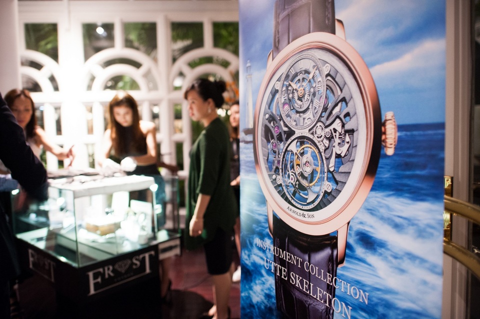 André Martinez chia sẻ rằng Arnold & Son là một thương hiệu danh giá với lịch sử hơn 250 năm tuổi, sự hợp tác giữa hai bên được gây dựng dựa trên sự chia sẻ và thấu hiểu khi những sáng tạo của ông được trân trọng.