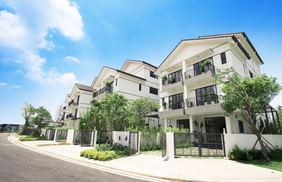 Sống đẳng cấp – Đầu tư thông minh tại Vinhomes Thăng Long - 2 Biệt thự tại Vinhomes Thăng Long được quy hoạch đồng bộ, hiện đại