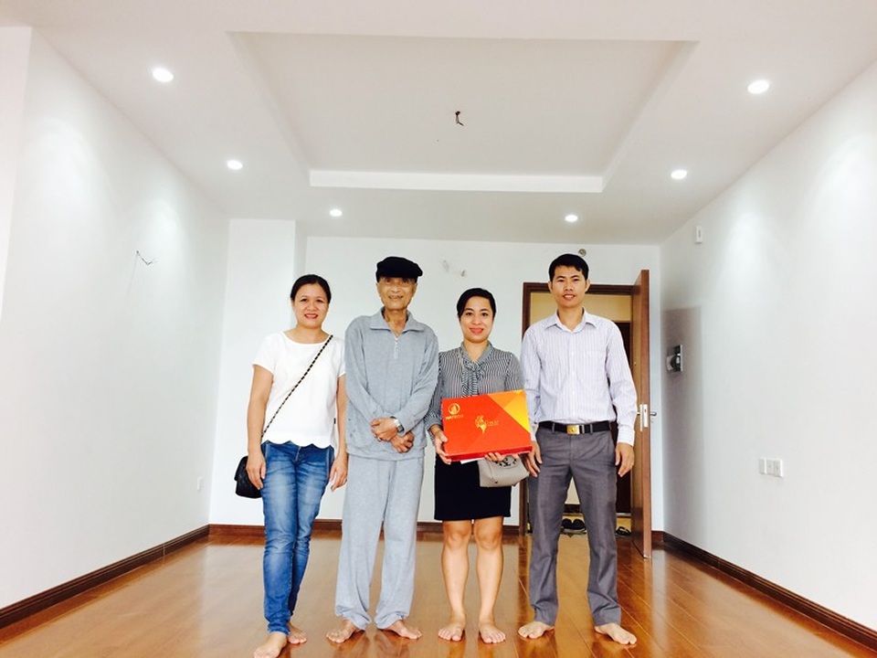 Cư dân Hateco Hoàng Mai vui mừng nhận bàn giao tổ ấm tương lai