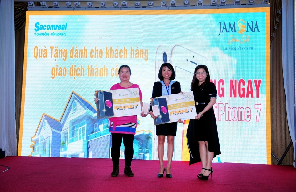Hơn 200 sổ đỏ dự án Jamona Golden Silk chờ trao tay khách hàng - 3 Mua biệt thự Jamona Golden Silk khách hàng nhận được nhiều quà tặng giá trị