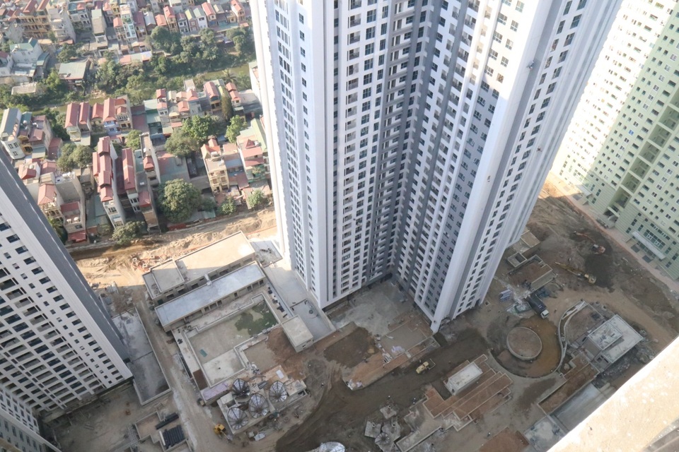 Địa ốc Hà Nội sôi động dịp cuối năm - 3 Quảng trường Ruby nhìn từ tòa Ruby 4