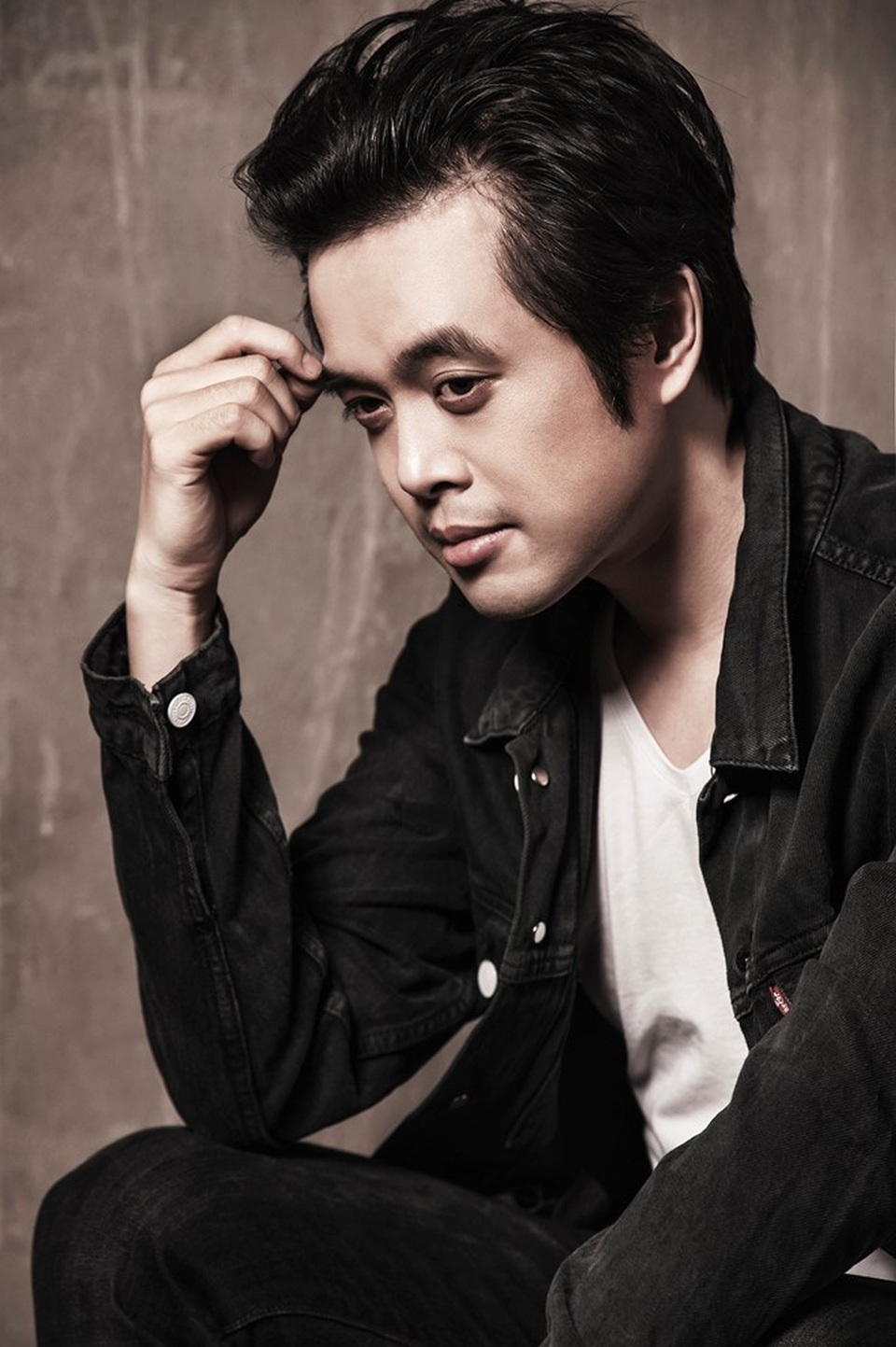 Dương Khắc Linh là nhà sản xuất âm nhạc tài năng của làng nhạc Việt