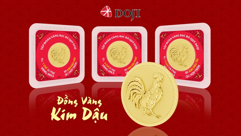 Gà trống vàng độc, lạ được “săn” trước ngày Thần Tài - 1
Với kỹ thuật chế tác tinh xảo, biểu tượng gà trống trong tư thế ngẩng cao đón bình minh được thể hiện sắc nét hoàn hảo, mang thông điệp “Kim Dậu trao tay – Vận may Tài Phát”