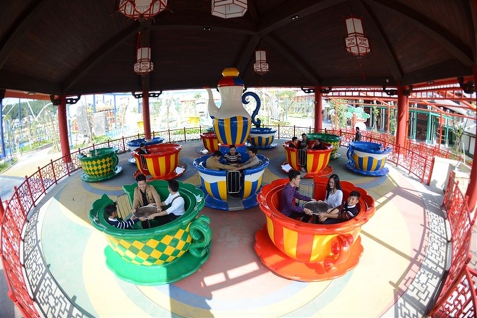 Hạ Long “cháy” phòng nghỉ khi công viên lớn nhất Đông Nam Á đi vào hoạt động - 3 Hạ Long “cháy” phòng nghỉ khi công viên lớn nhất Đông Nam Á đi vào hoạt động - 3