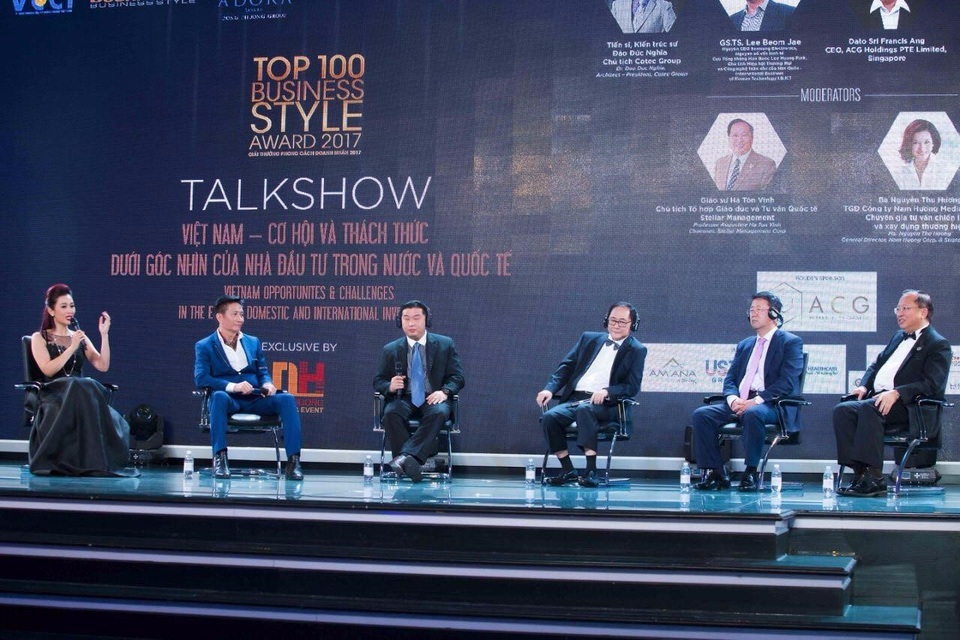 CEO Công ty ACG Singapore nhận giải “Nhà đầu tư quốc tế năng động tại Việt Nam” - 2 Ông Dato Sri Francis là một trong nhiều diễn giả quốc tế tham gia diễn đàn Leader Talk của sự kiện Top 100 Phong Cách Doanh Nhân 2017